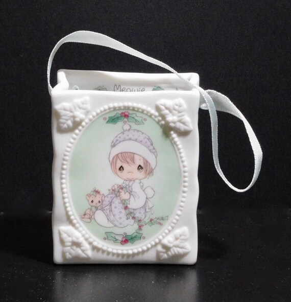 vintage Precious Moments vintage Precious Moments Christmas Precious Moments Christmas ornament 1994 Precious Moments Christmas ornament