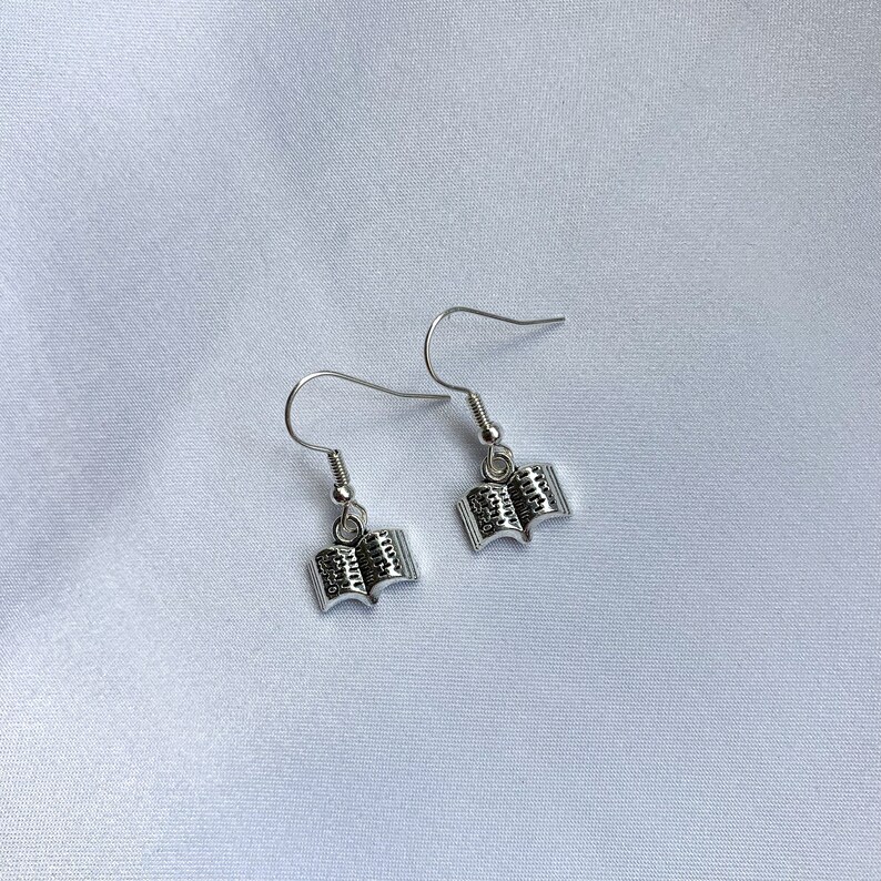 Pendientes de libro, plata, minimalista, pendientes colgantes colgantes, regalo para lectores imagen 3