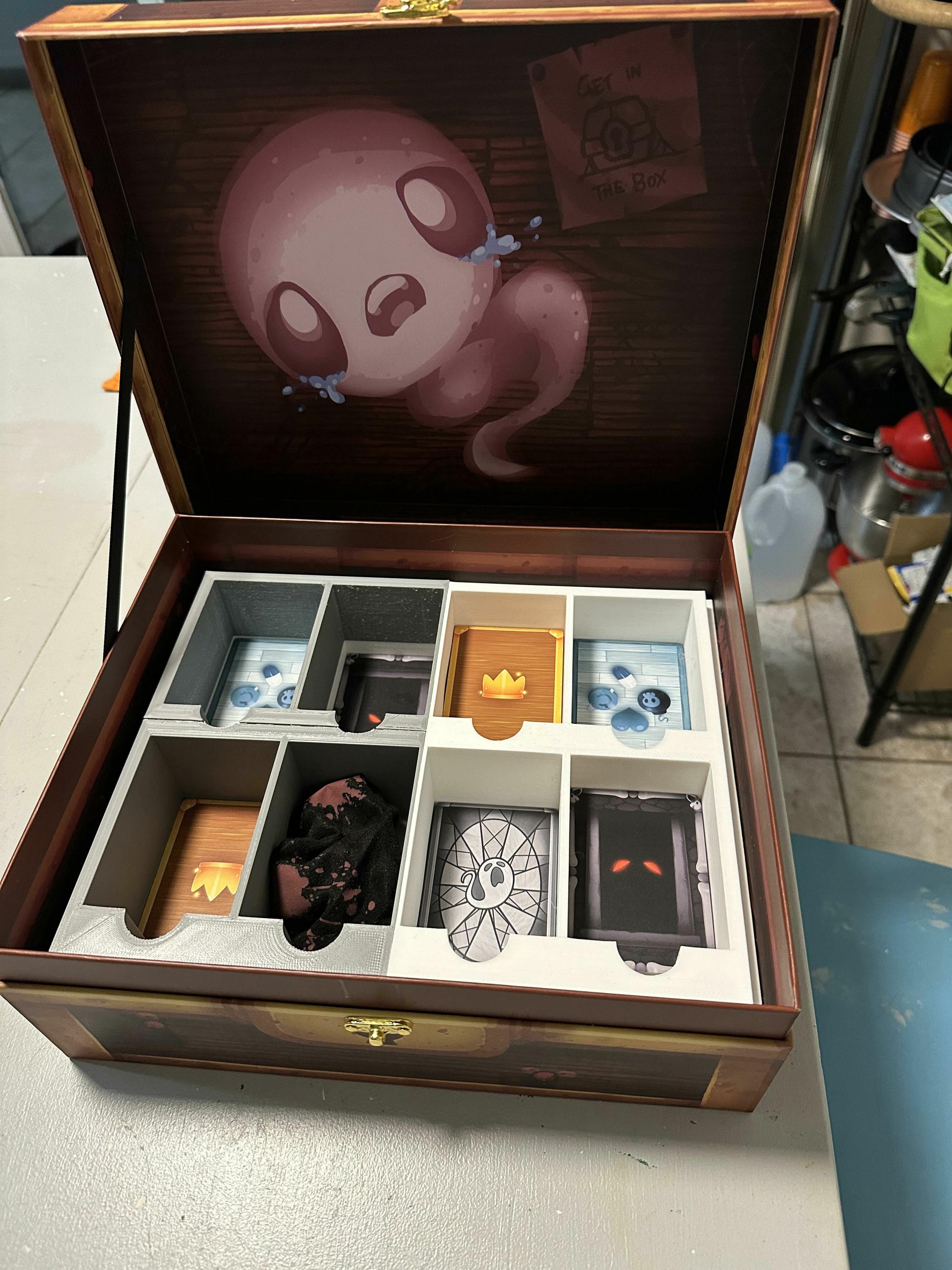 binding of isaac four souls card sleeves The Isaac: Game: Ultimate Collection Asmodee USA The first player to end their turn with 4 souls is the winner Binding of Isaac Four Souls