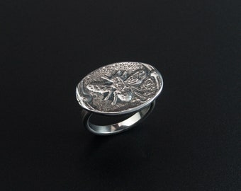 Rustic Roman Style Bee Ring in Sterling
