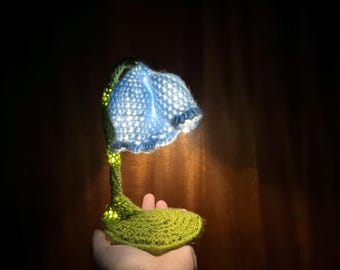 No Sew! - Flower Lamp Crochet Pattern