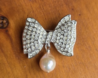 Upcycled Vintage Rhinestone Bow Brooch with Baroque Teardrop Freshwater Pearl - One of a Kind
