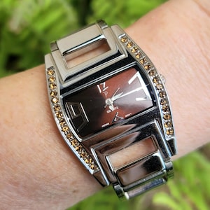 Vintage Rare Pulsar Silver and Amber Rhinestone Cuff Watch - Bold Retro Ladies Timepiece - Y2K Oldmoney Statement Quirky - Working