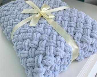 Manta de bebé tejida a mano, suave hilo de chenilla, regalo para baby shower
