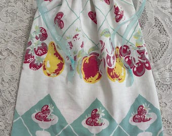 Bolsa con cordón, mantel de algodón reciclado, bolsa de lencería de viaje, 15x18, estilo rústico chic, proyectos, fresas rojas turquesa cereza