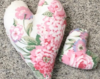 2 heart pillows, Upcycled vintage tablecloth, cottage chic, pink floral shabby decor, farm house, Easter, Mothers Day,