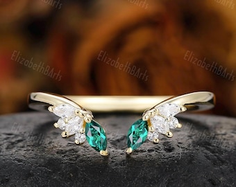 Marquise Cut Emerald Curved Wedding Band, Vintage Moissanite Wedding Band, Unique Yellow Gold Promise Ring, Matching Anniversary Band