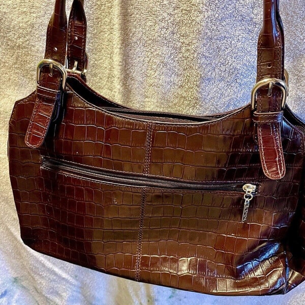 Woman's Purse Leather Shoulder Bag MAXX New York with Matching Wallet