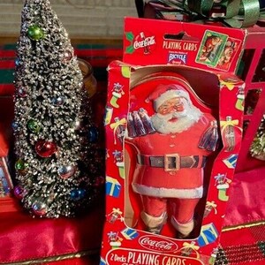 Coca-Cola Santa Claus 2 Decks Baralho de Cartas em uma Lata de Colecionador