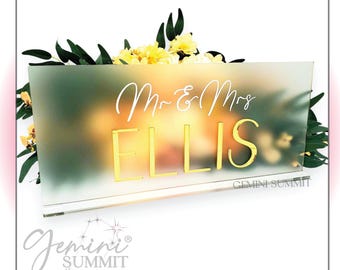 Mr. & Mrs. Sign, Head Table Sign, Wedding Table Decor, 3D Bride and Groom Sign, Sweetheart Table Signage, Last Name Newlyweds Sign - GSTS24
