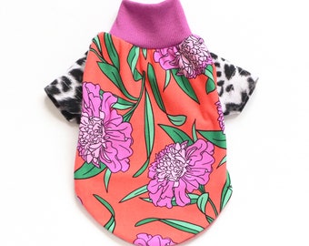 CATNEYDOGNEY small dog S cute upcycled knit outfit top graphic short sleeve pink coral retro floral flowers animal print leopard cheetah