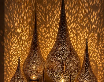 Handmade Moroccan Brass Lamp – Filigree Night Light – Exotic Shadow Projector – Boho Bedroom Decor – Unique Housewarming Gift – 9 Sizes