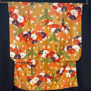 Kimono japonés vintage Furisode, bata formal de manga larga para mujer - Cesta floral