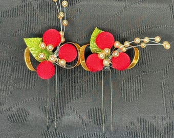 Vintage Japanese Kanzashi Hair Pin Pair Set Kimono Hair Accessories Traditional Hair Ornament - Holly Berries