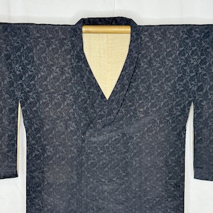 Vintage Japanese Michiyuki Jacket Kimono Coat Woman&#39;s - Understated Elegance