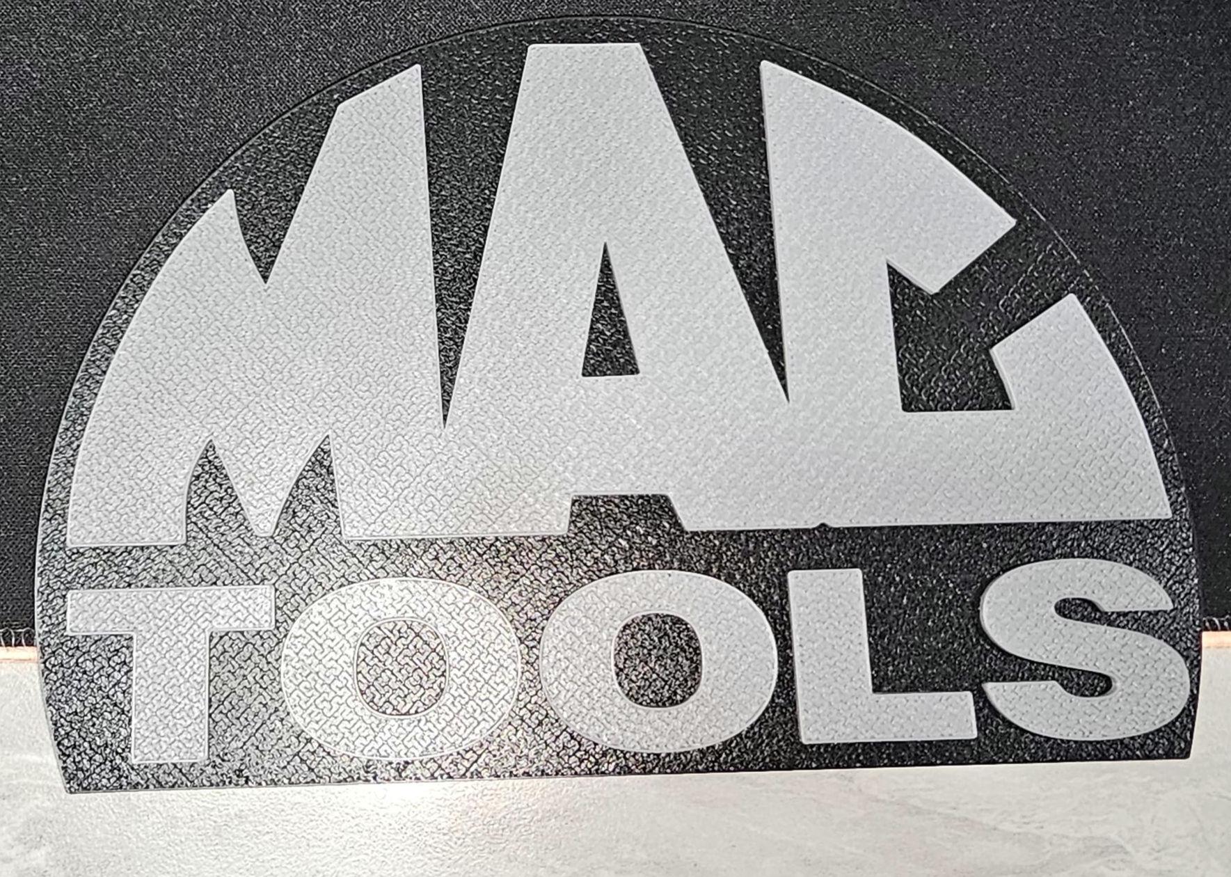 MAC TOOLS Large Half Circle Toolbox Emblem Badge Fridge or Toolbox