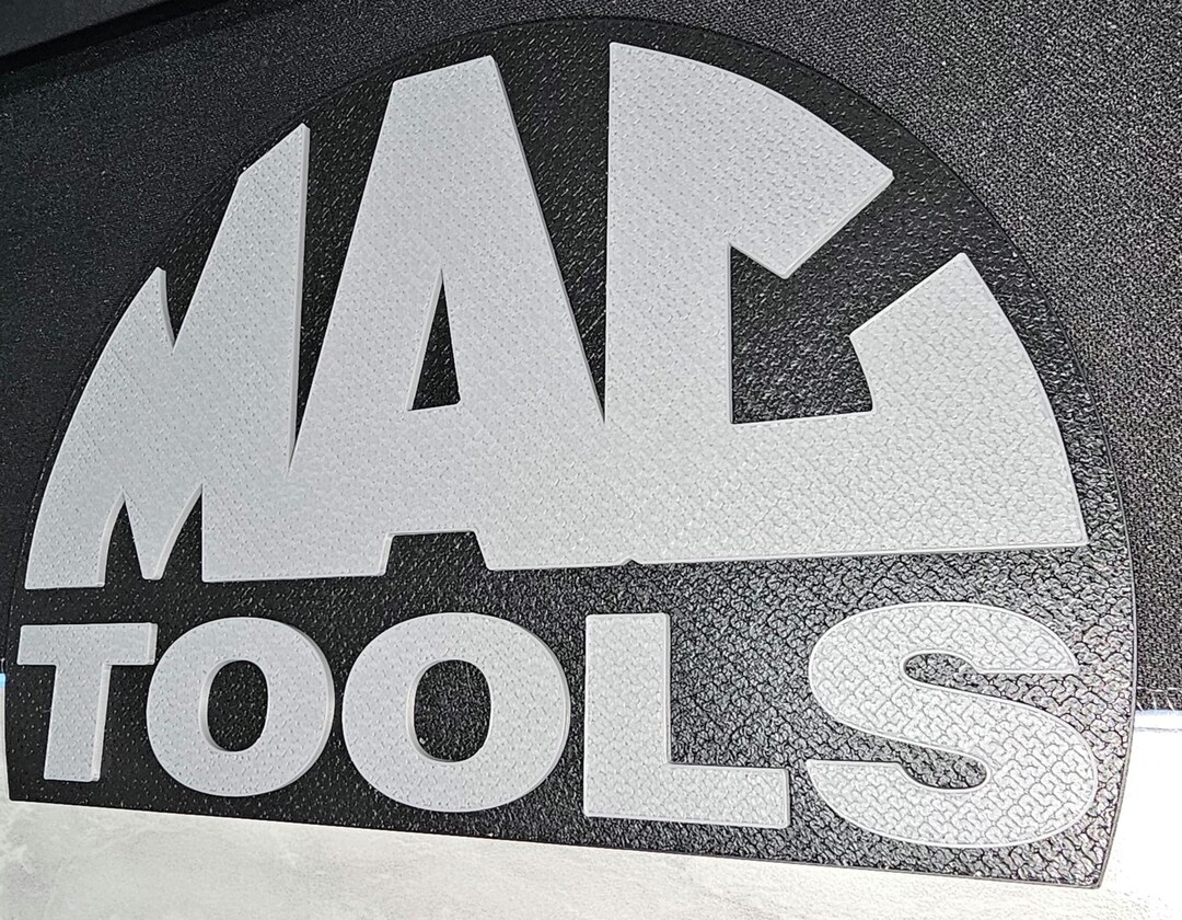 MAC TOOLS Large Half Circle Toolbox Emblem Badge Fridge or Toolbox