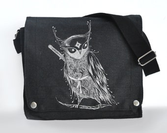 Samurai Owl Messenger bag