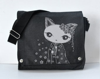 Kimono Kitty messenger bag