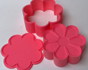 3.5" Daisy Flower Bath Bomb Mold
