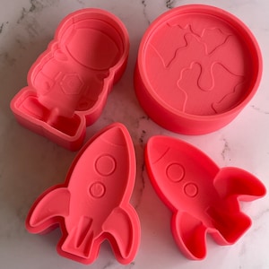 Astronaut Bath Bomb Molds - astronaut mold, earth mold, rocket ship mold, rocket ship hybrid