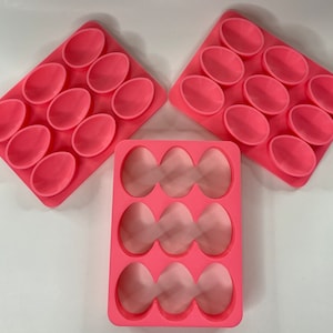 9 Cavity 1.5&quot; Easter Egg Tray Bath Bomb Mold