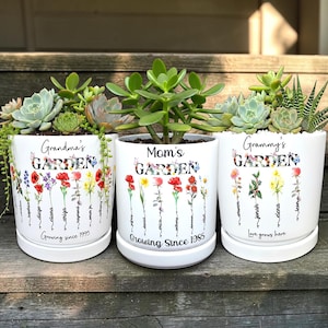 Omas Garten Geschenk Personalisierter Muttertag Geburt Monat Blumen Pflanzer für Mama von Enkelkindern