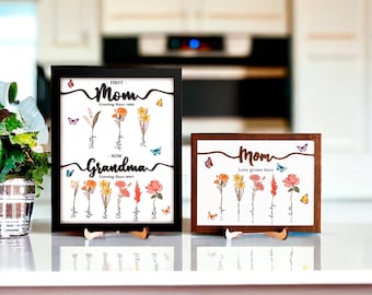 Personalized Birth Flower Sign, Custom Family Names, Wood Mom/Grandma Gift