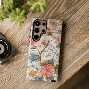 Samsung Galaxy Handy Faux Keramikfliesen, Samsung Galaxy Handys, Gärtner Geschenk, buntes Blumendesign, Cottagecore gepresste Blumen, zweilagig
