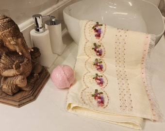 Turkish Hand Towel | Turkish Bath Towel With Lace | 100% Premium Quality Turkish Cotton | Embroidered Turkish Towel