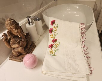 Turkish Hand Towel | Turkish Bath & Kitchen Towel With Lace | 100% Premium Quality Turkish Cotton | Lace Embroidered Turkish Towel |