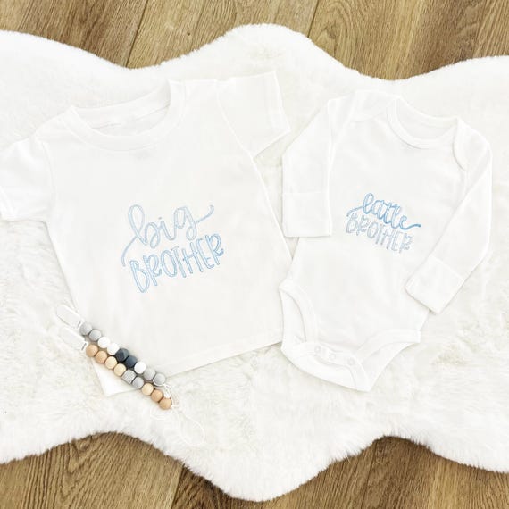 Big Brother/Sister + Little Brother/Sister Bodysuit or Shirt, Embroidered Sibling Outfit Photo Prop- Pregnancy Announcement / Gender Reveal