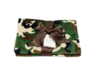 Soft Camouflage Minky Baby Boy Burp Cloth Set  { CAMO } Handsome Baby Shower Gift with Option to Personalize with Name or Monogram