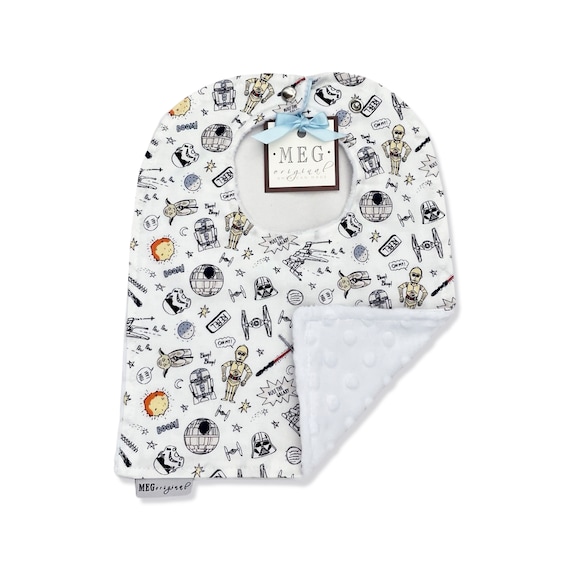 Baby-to-Toddler Boy Adjustable Snap Bib { Star Wars } Washable & Comfy, Star Wars Theme on White + Option to Personalize