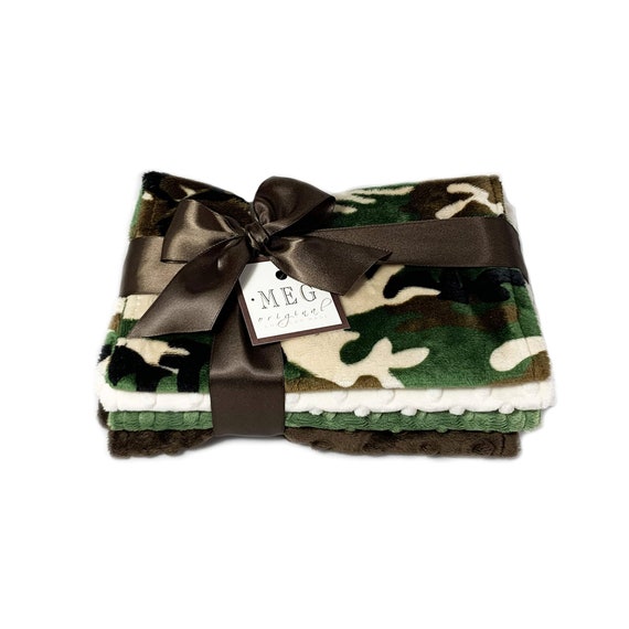 Baby Boy Burp Cloth Set of 4 { Camouflage } Soft Minky Cloths - Camo Baby Shower Gift with Option to Personalize