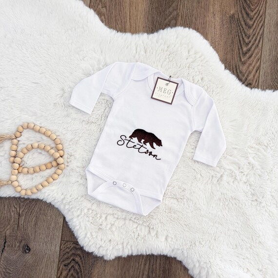 Baby Boy Bodysuit { Bear with Baby's Name } Embroidered Shower Gift, Newborn 0-3 months - Organic Cotton - Gender / Name Reveal