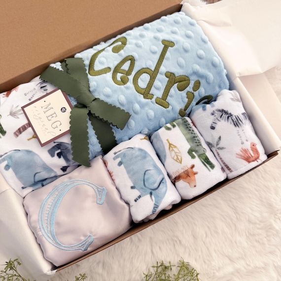 Deluxe Personalized Baby Gift Set – Minky Blanket, Burp Cloths, Bib, Lovey, Jungle Parade Theme
