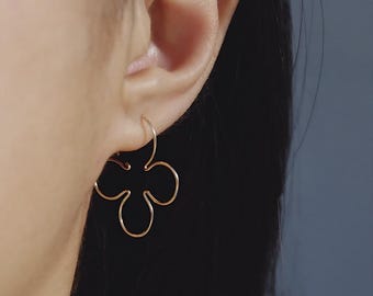 Orecchini a cerchio con quadrifoglio in oro, orecchini minimalisti a forma di fiore, gioielli floreali esagerati, regalo di compleanno per donna