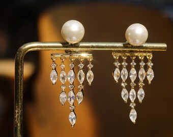 Sparkling Zircon Earrings Pearl Earrings Starlight Waterfall Tassel Earrings Perfect for Parties Weddings Special Occasions and EverydayWear