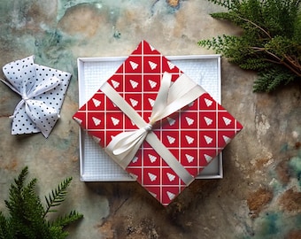 Rollo de papel de regalo con diseño de árbol de Navidad rojo / Hojas para envolver regalos festivos / Lindo papel de regalo navideño para regalos y decoración