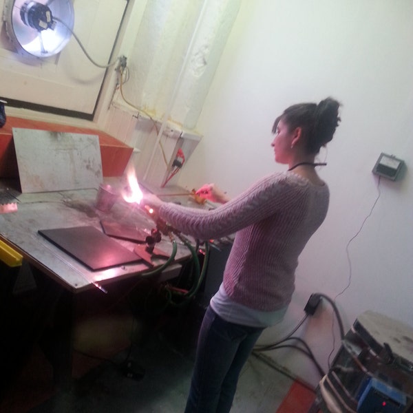 One spot in a glassblowing/lampworking make-a-pendant workshop in Philadelphia