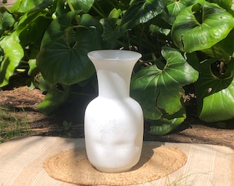 Vase aus eingelegtem Glas