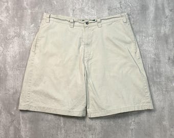 Vintage 90s Levis Silvertab Khaki Chino Style Shorts Size 40