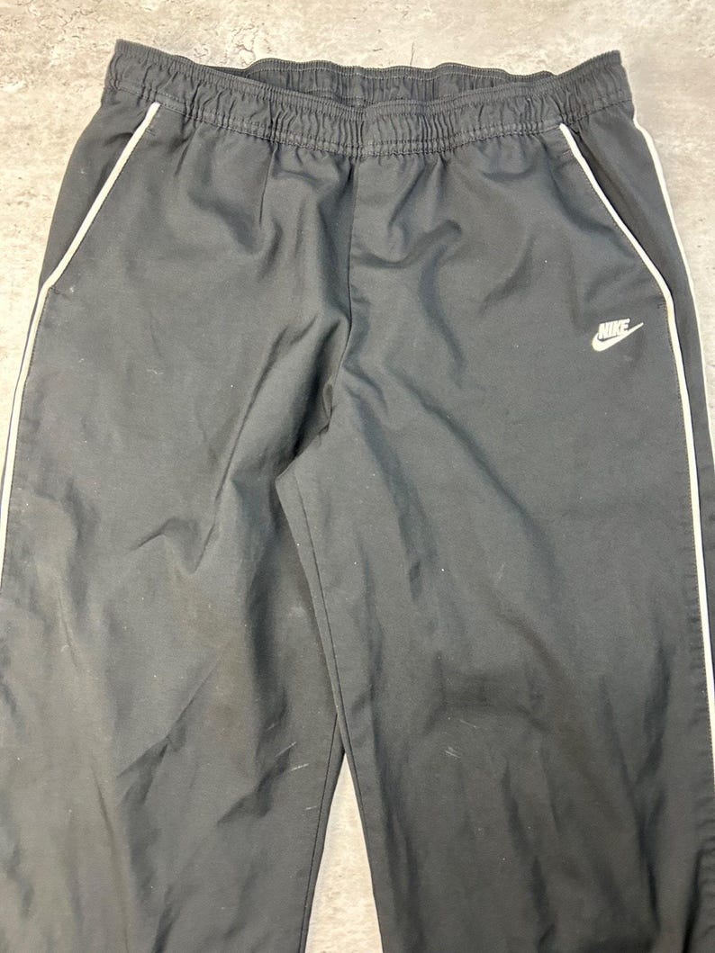 Vintage 2000s Nike Embroidered Logo Nylon Track Pants Size Large image 4
