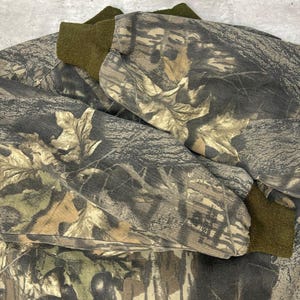 Vintage 90s Jerzees Outdoors Mossy Oak Break up Camo Hunting Jacket Size XL image 11