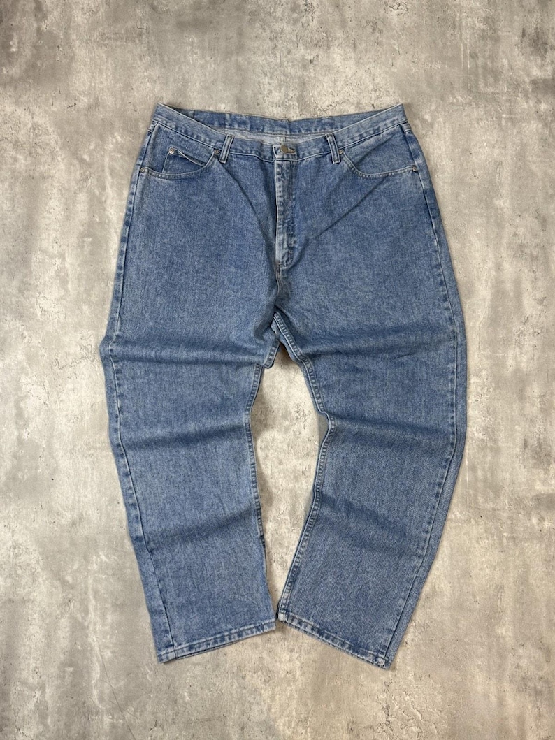 Vintage Wrangler Authentic Jeans Medium Wash Denim Pants Size 42 image 1