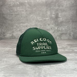 Vintage 90s Rei & Co Trail Supplies Embroidered Spellout Snapback Hat OSFA
