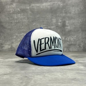 Vintage 80s Vermont Graphic Spell Out Destination Trucker Snapback Hat OSFA Blue