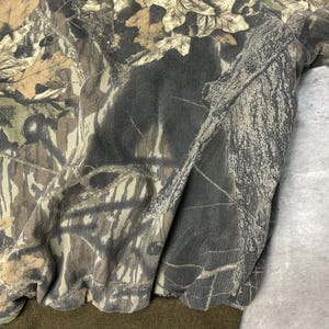 Vintage 90s Jerzees Outdoors Mossy Oak Break up Camo Hunting Jacket Size XL image 9