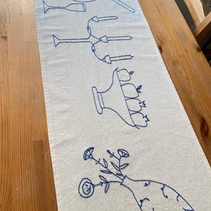 Hand-Embroidered Natural Linen Table Runner with Romantic Design – Unique Dining Table Decor